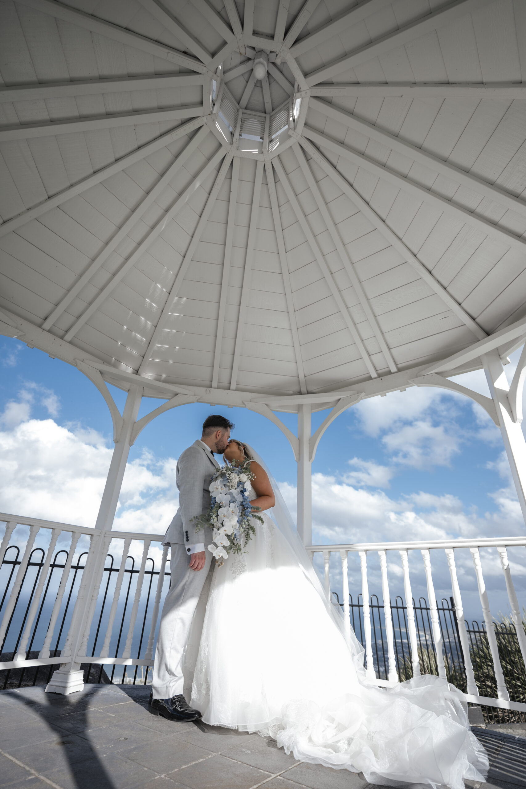 Image gallery image